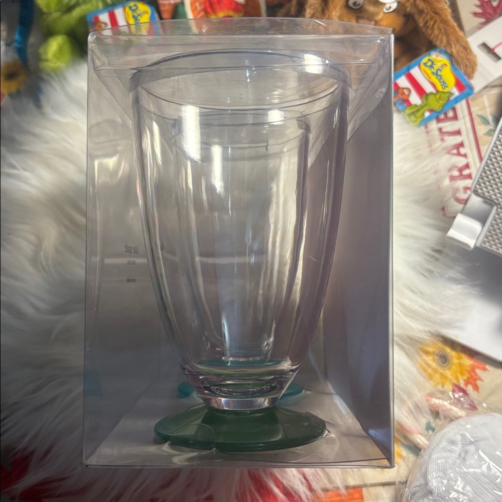 Kate Spade New York Acrylic Tumblers Set with Blue & Green Bases - Picture 6 of 7